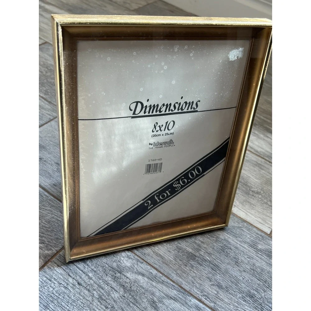 Intercraft Dimensions Gold New 8 x 10 Photo Frame Retro USA Vintage 90s Holder